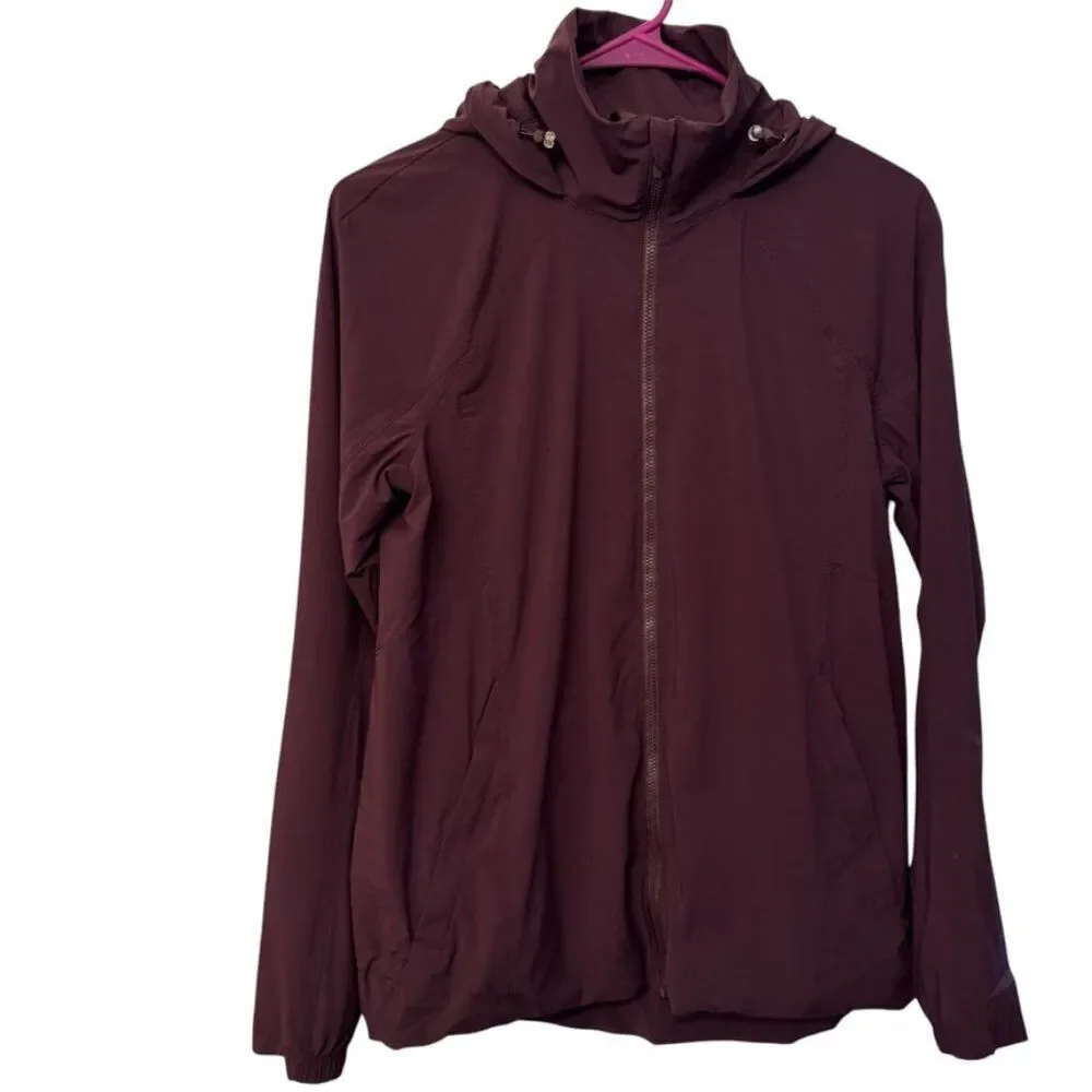 Lululemon Step To It Hooded Jacket in Black Cherry Color Size 4